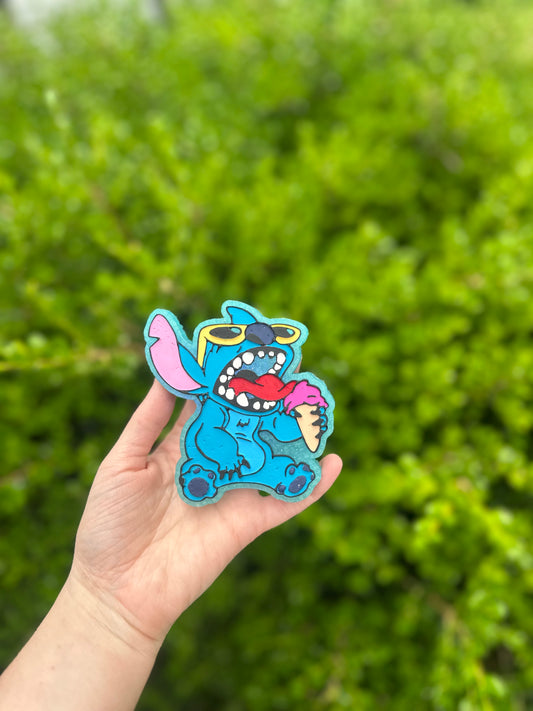 Blue Alien + Ice Cream - Custom
