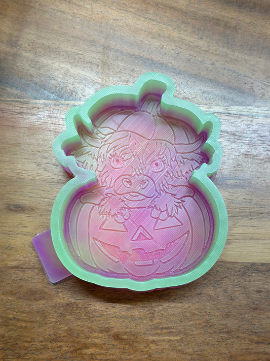 Highland In Pumpkin - Silicone Mold