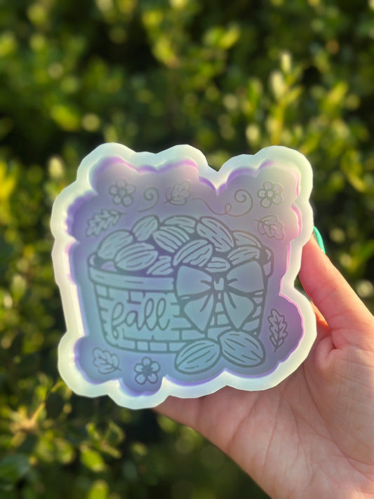 Pecan Fall Basket - Silicone Mold Only