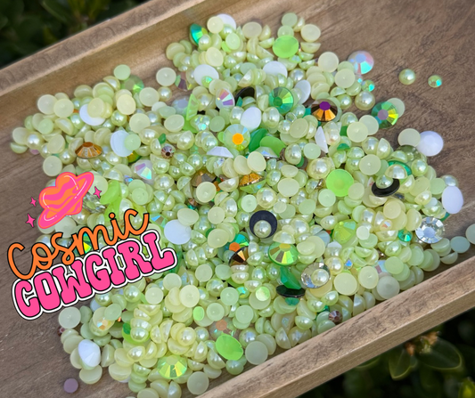 Tiana - Custom Pearl + Rhinestone Mix