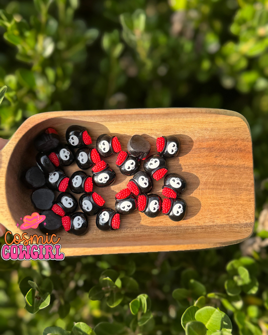 Skull Caldron- Charms